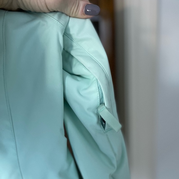 NEW BURTON Chopper Jacket Woman’s Snowboarding Ski Jacket Hand warming Pockets - Picture 8 of 11